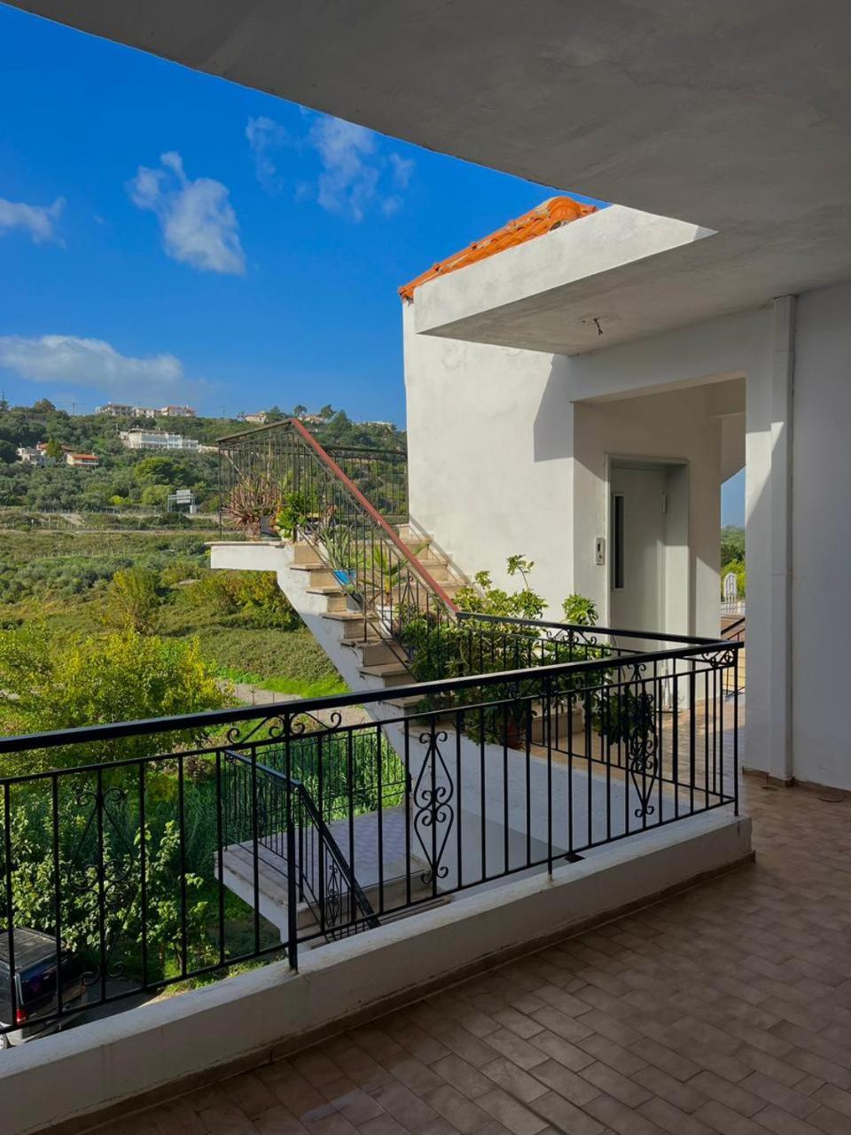 Akrata V Apartment Esterno foto